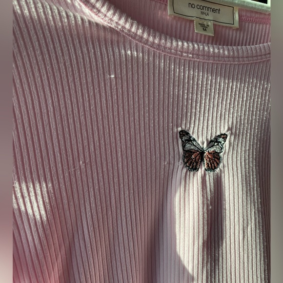No comment NY-LA pink cute butterfly shirt Size Juniors Medium - Picture 6 of 6
